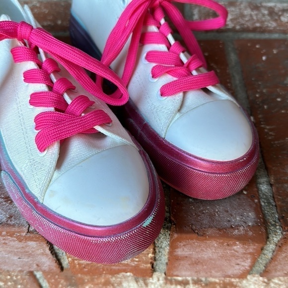 Olivia Miller Women's Gazelle Sneakers Shoes Lace-Up White Canvas Size 8 - Picture 8 of 8